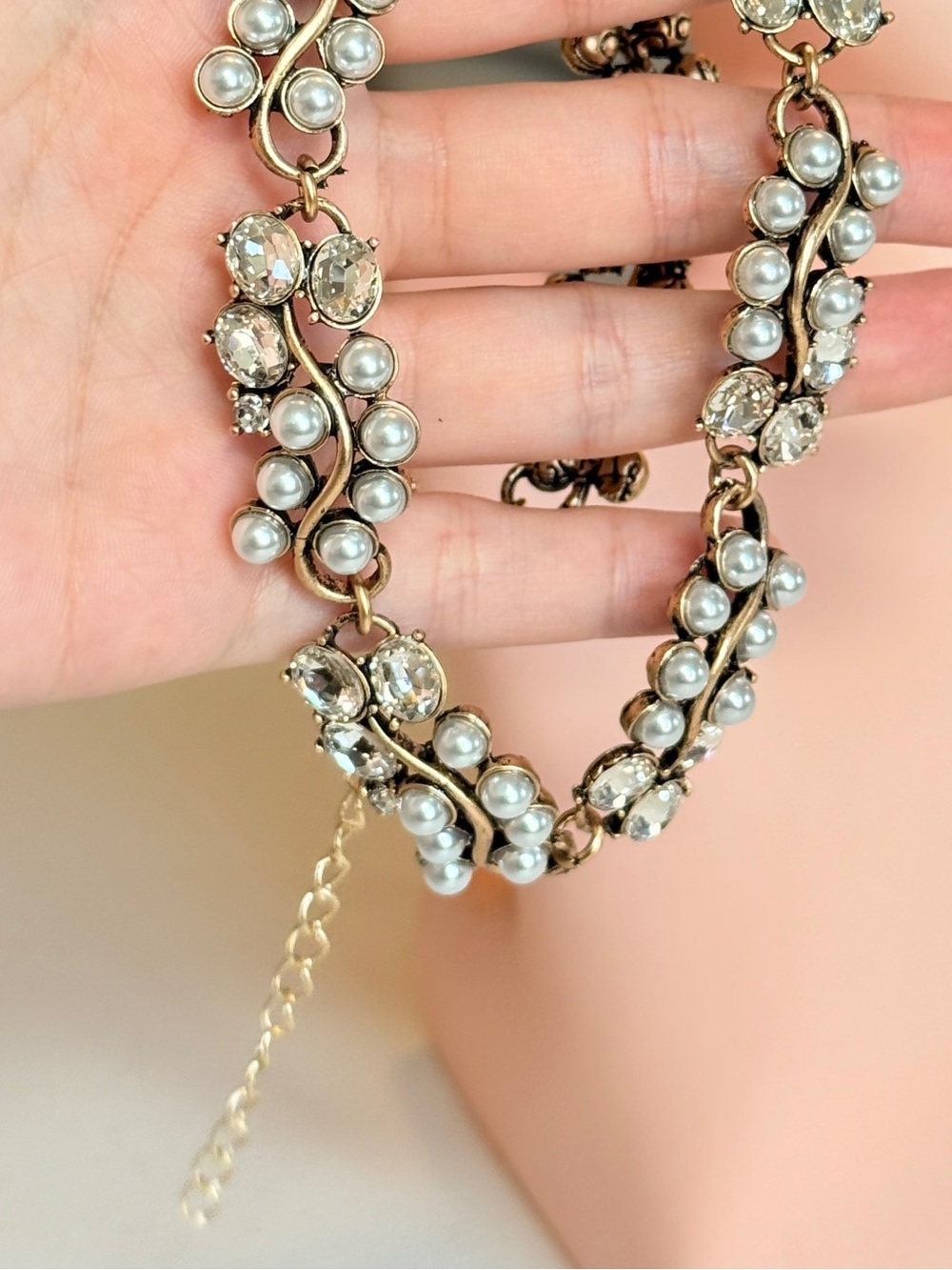 Elegant Gold Pearl and Crystal Statement Necklace - Picture 10 of 12